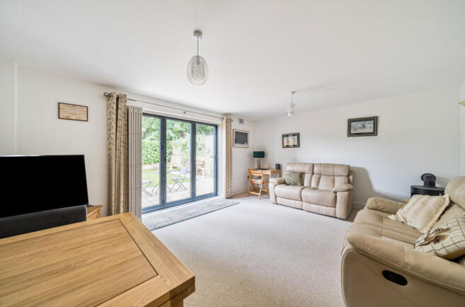 1342790-16-68a5d2...