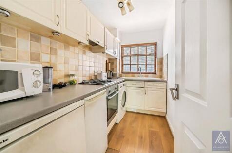 The Moorings, School Lane, Buckingham