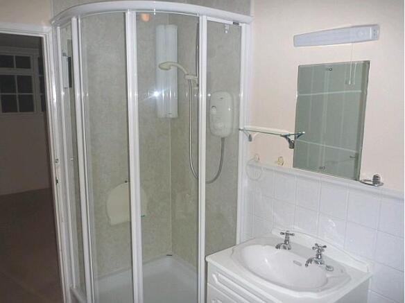 Shower cubicle