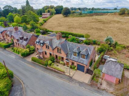 Oathills, Malpas, SY14