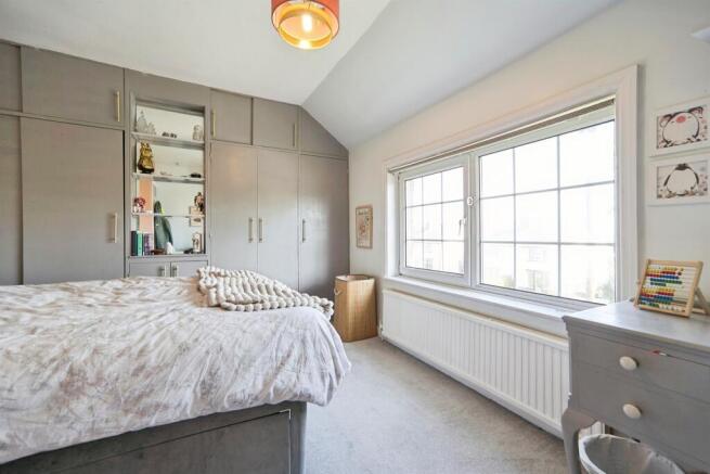 2 bed Semi-Detached for sale Image 10