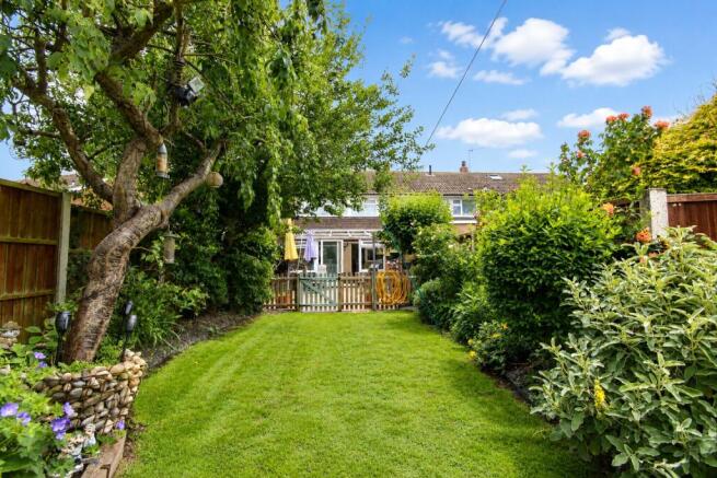 Hatfield Crescent, Flitwick, Bedfordshire, MK45 photo 4