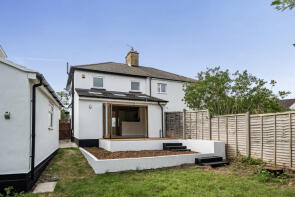 82, Berkeley Crescent, New Barnet, Barnet EN4 8BT