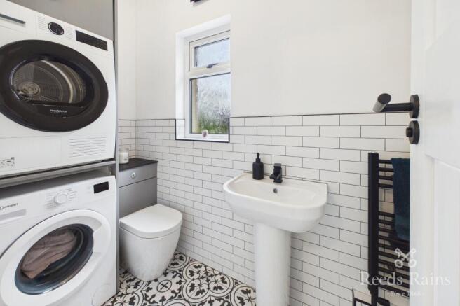 3 bed Detached for sale Image 10