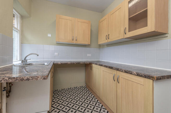 1 bed Terraced for sale Image 4