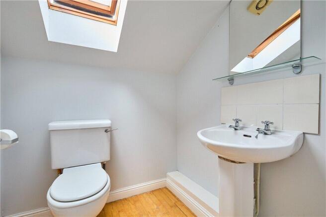 2 bed Town House for sale Image 10