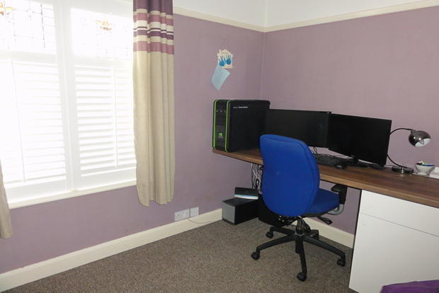 Bedroom/Study