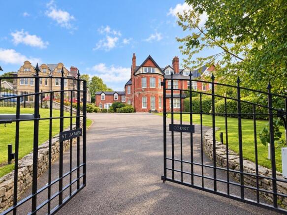 SPACIOUS One Bedroom MAISONETTE