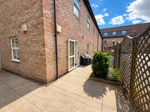 1 bed Flat for sale Image 8