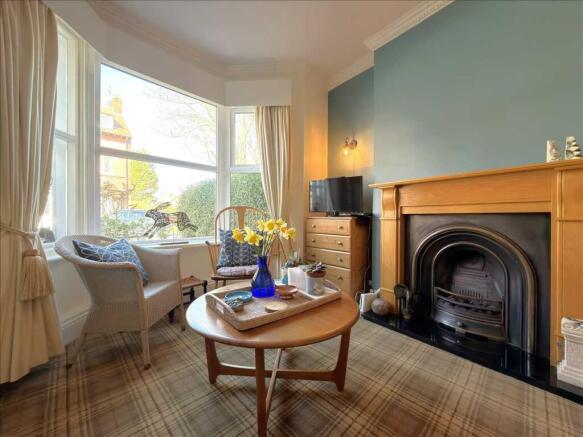 2 bed House for sale Image 6
