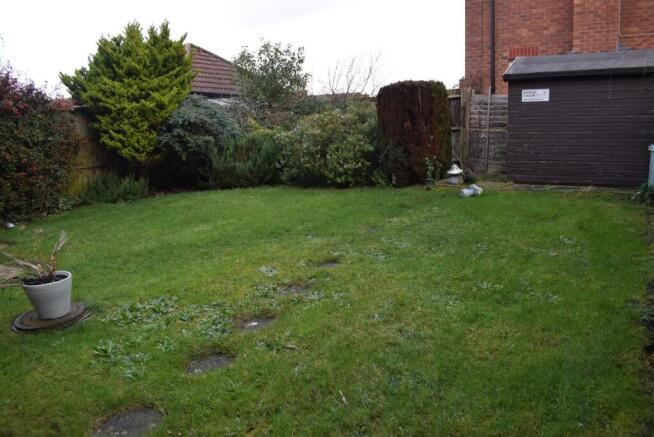 rear garden.JPG
