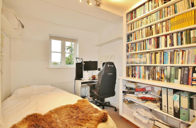 Photo 11