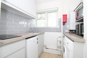 70, Park View, Stevenage SG2 8PZ