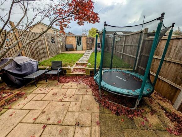 74 Edgeworth rear garden view.jpg