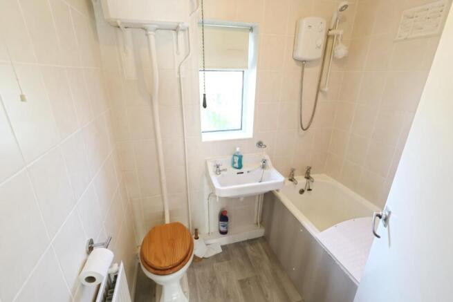 Hillside Road, Blacon photo 4