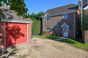1, Applegate Place, Frogmore Lane, Horndean, Waterlooville PO8 9GH