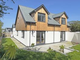 1, Treheath Meadows, Carnon Downs TR3 6GT