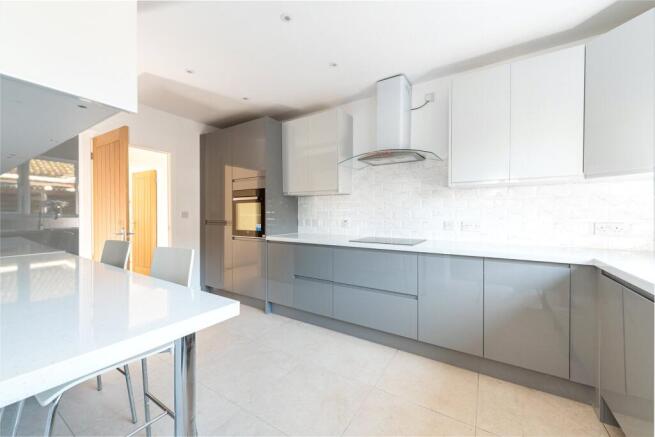 Kitchen/Breakfast