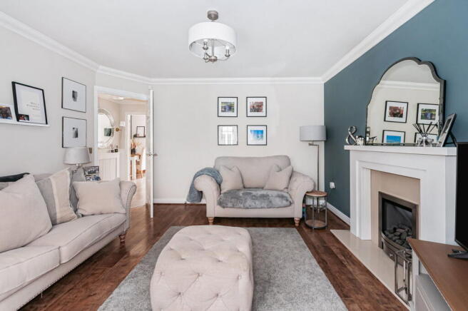3 bed Detached for sale Image 4