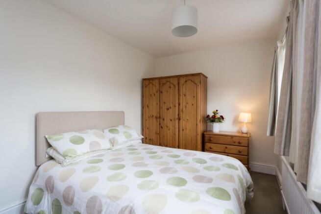 4 bed Detached for sale Image 8