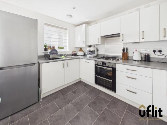 4 bed Town House for sale Image 4
