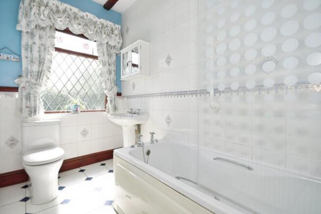 3 bed Detached for sale Image 12