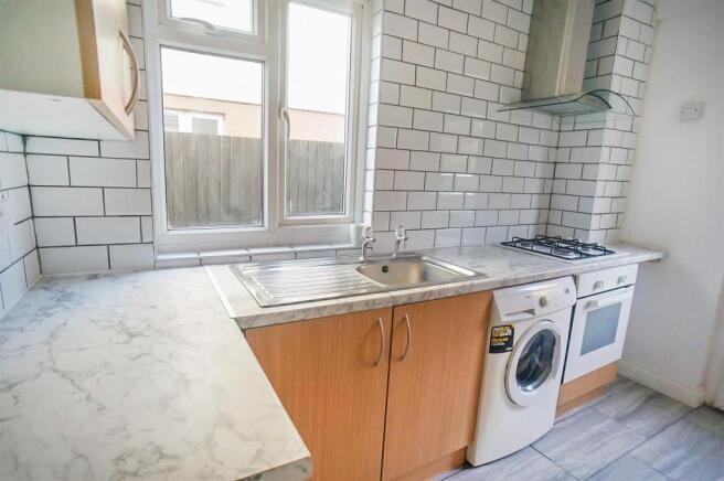 kitchen 3.JPG
