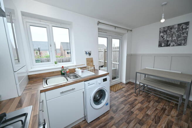 2 bed Town House for sale Image 7