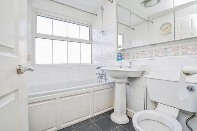 3 bed Detached for sale Image 10