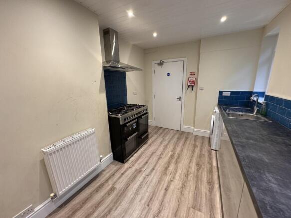 1 bed End of Terrace to rent Image 3
