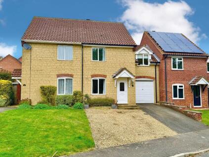 Desirable Modern Home in Popular Village