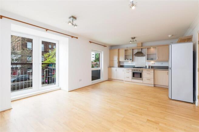 Lounge/Kitchen