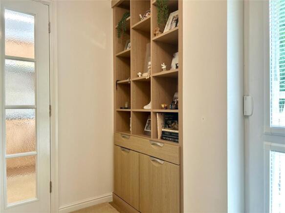 1 bed Apartment for sale Image 6