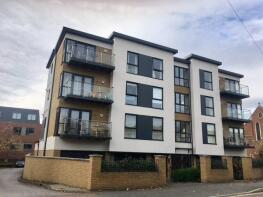 Flat 5, Swan House, Yorke Road, Reigate RH2 9HF