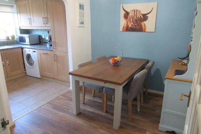 KITCHEN-DINER