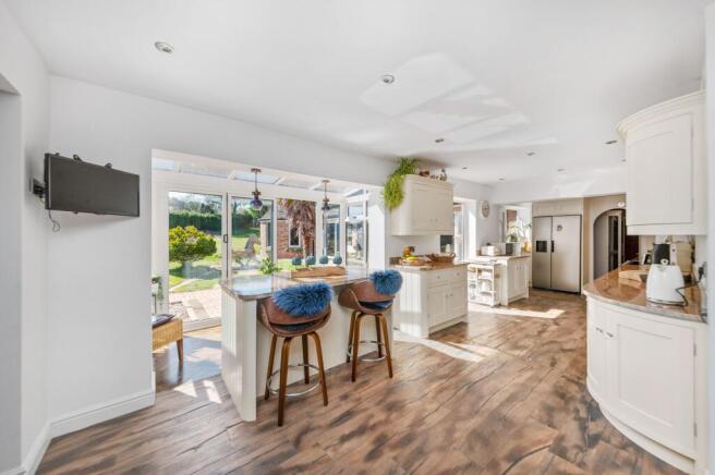 LIVING DINING KITCHEN