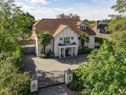 Icklingham Road, Cobham, KT11