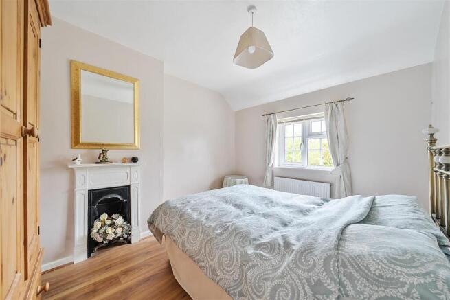 106 Brackley Road, Towcester