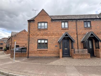Handley Court, Newark, Nottinghamshire, NG24