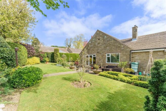 3 bed Bungalow for sale Image 6