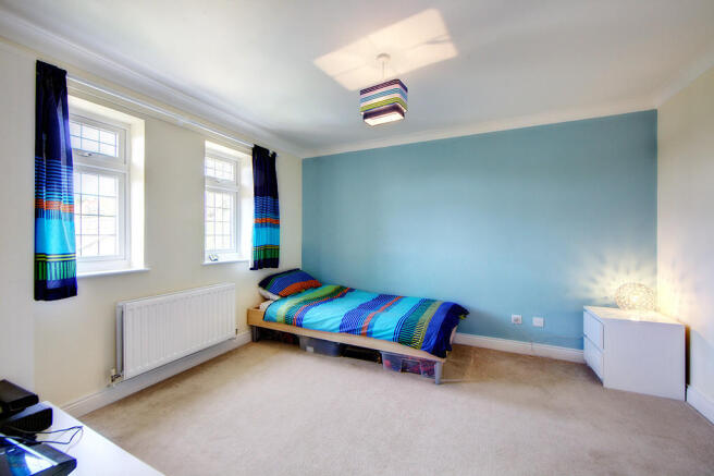 Photo 18