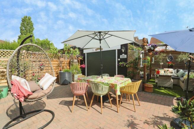 3 bed Semi-Detached for sale Image 10