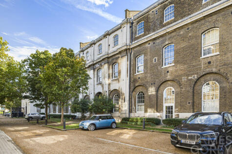 Marlborough Road, Royal Arsenal, SE18 6XD