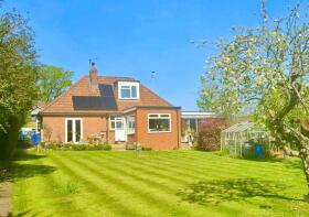 38, Pinn Hill, Exeter EX1 3TQ