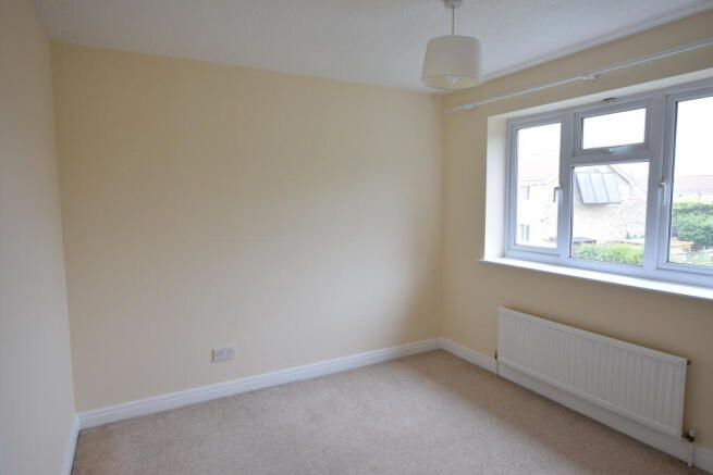 2 bed Semi-Detached to rent Image 7