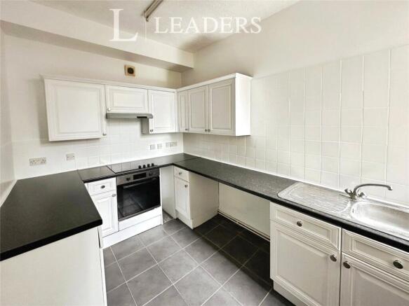 House in Portsmouth - View 5