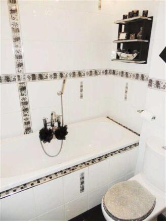 Luxury Bathroom/Show
