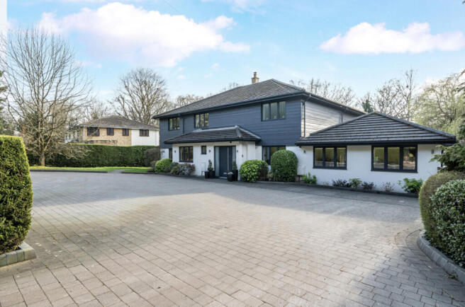 1421378-2-69a6fc4...