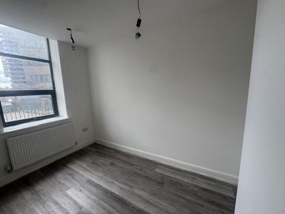1 bed Flat to rent Image 7