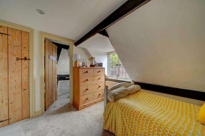 Vine Cottage (19).jpg